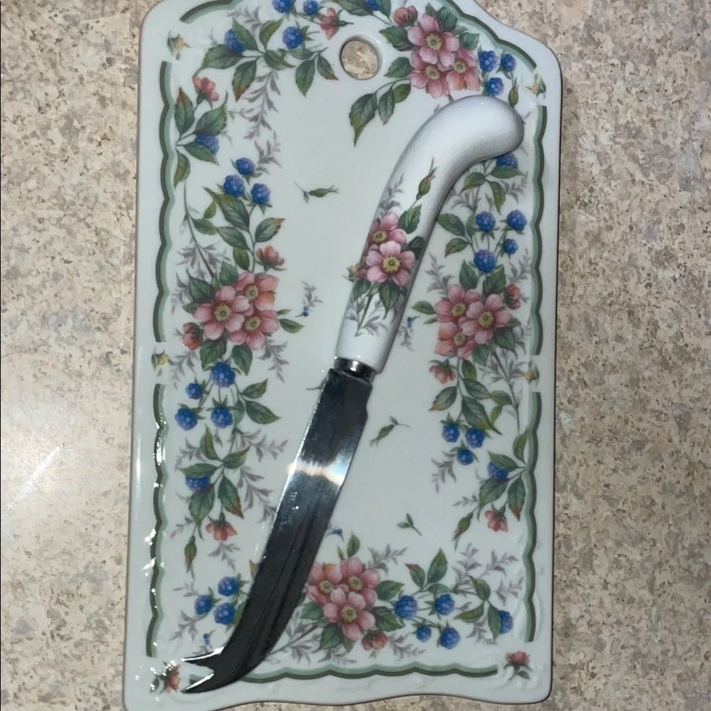 Vintage Cheeseboard Set